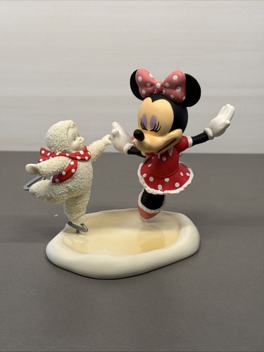 Snowbabies disney minnie and - snowbabies,